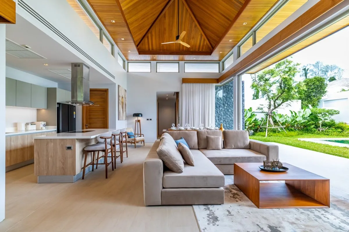 Property image - full photo 6
