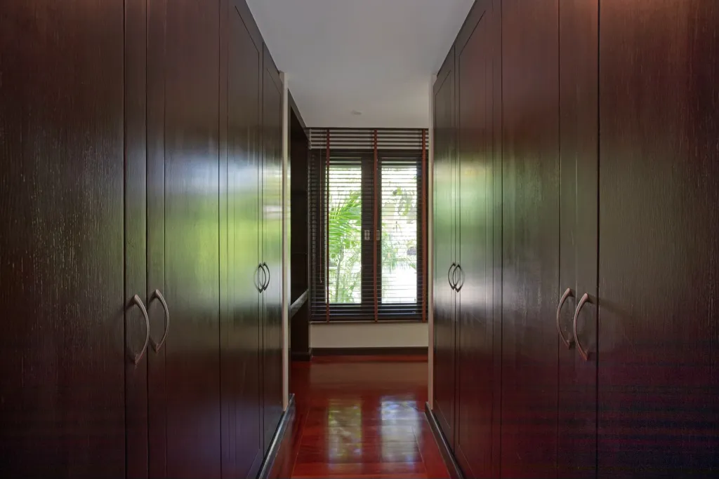 Property image - full photo 14