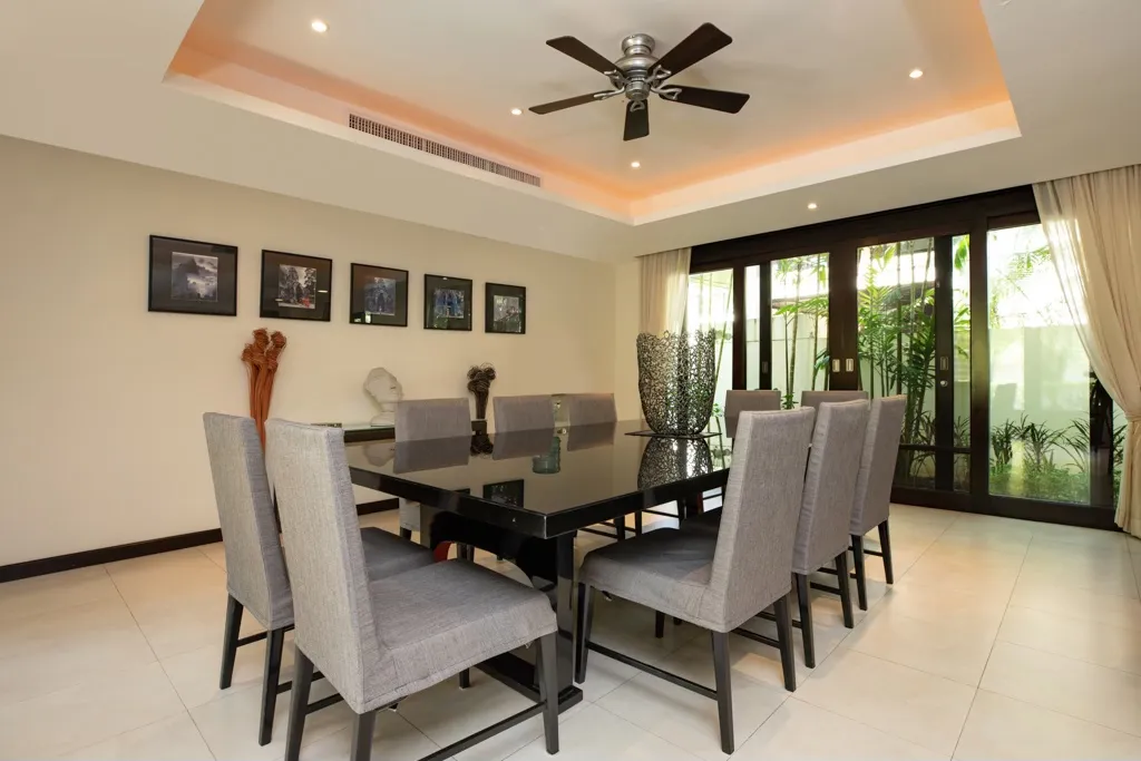 Property image - full photo 4