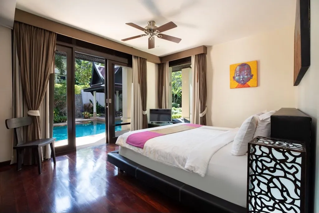 Property image - full photo 17