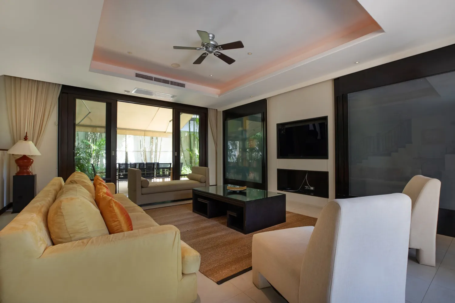 Property image - full photo 5