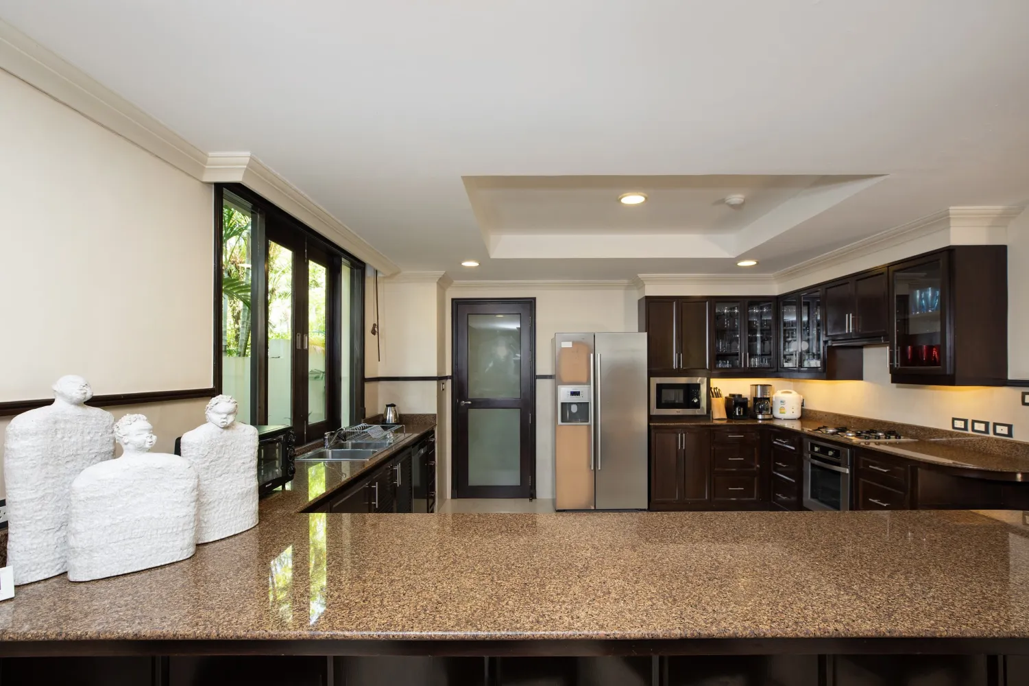 Property image - full photo 6