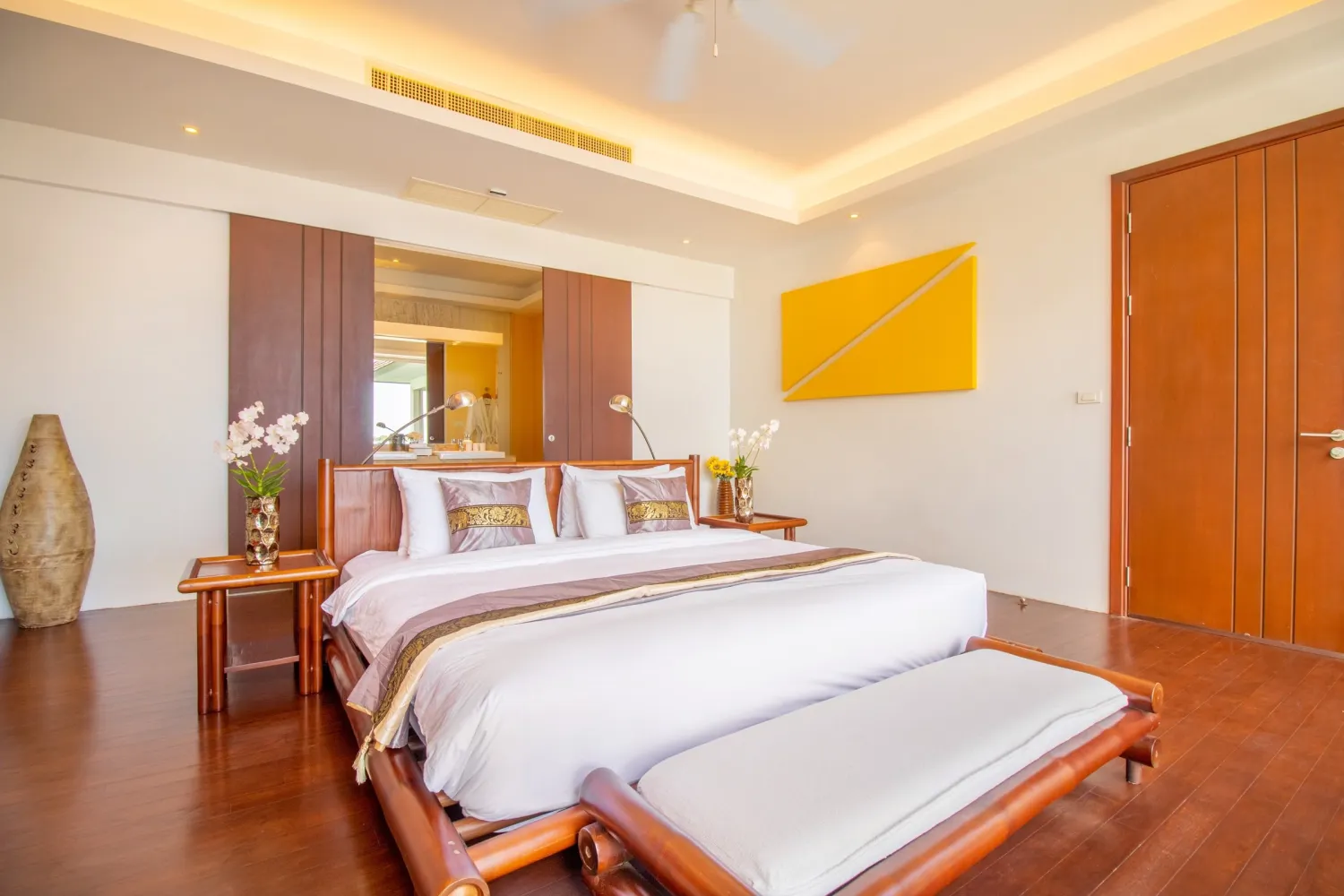 Property image - full photo 15
