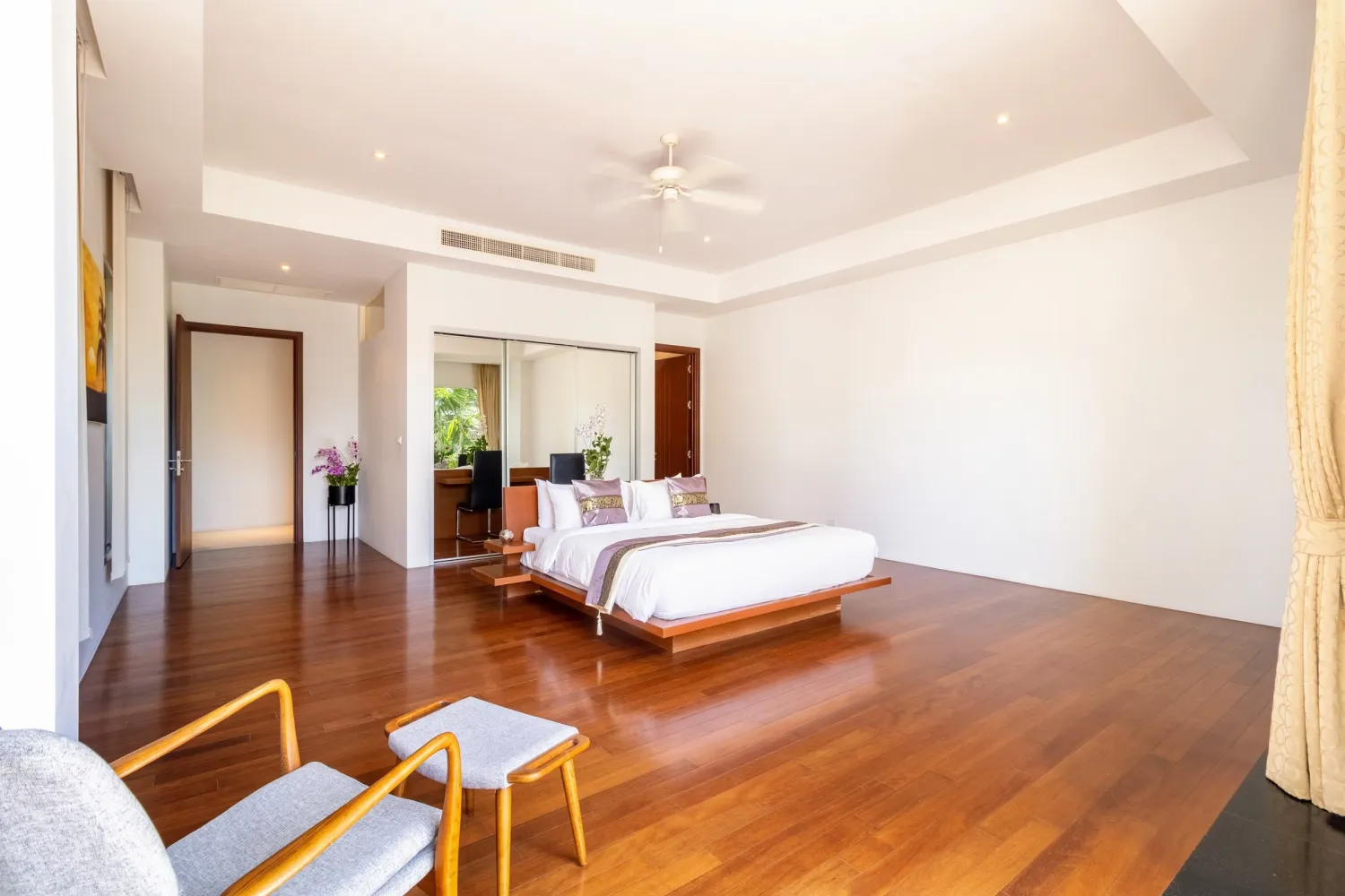 Property image - full photo 31