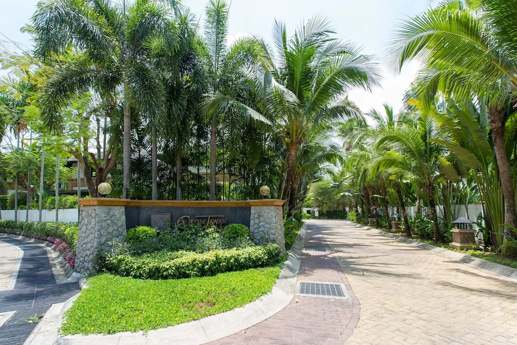 Property image - full photo 49