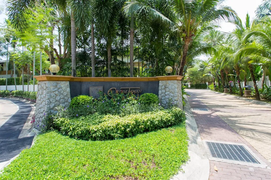 Property image - full photo 48