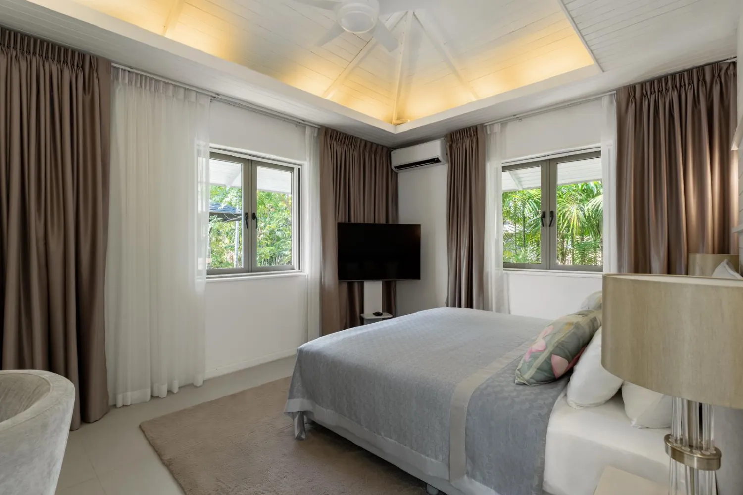 Property image - full photo 17