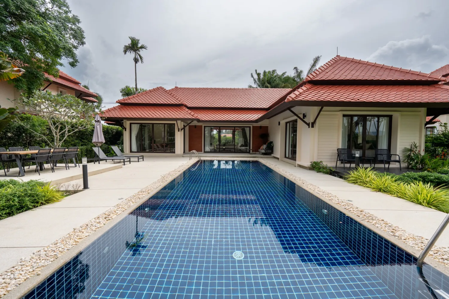 Property image - full photo 12