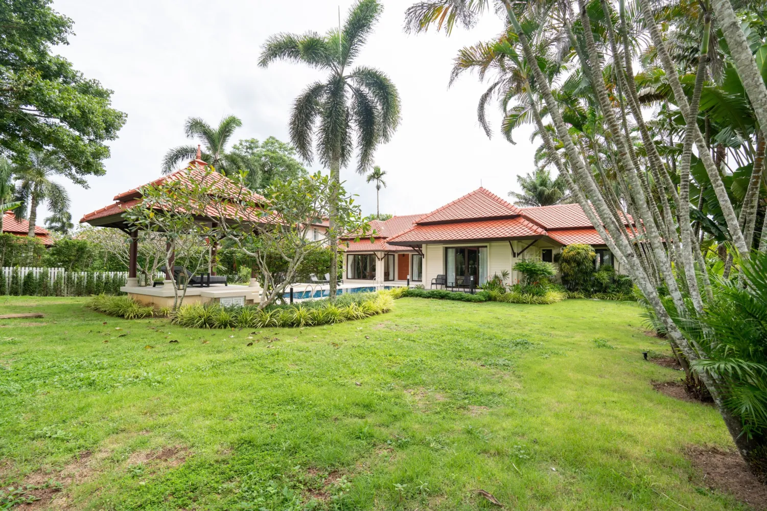 Property image - full photo 14