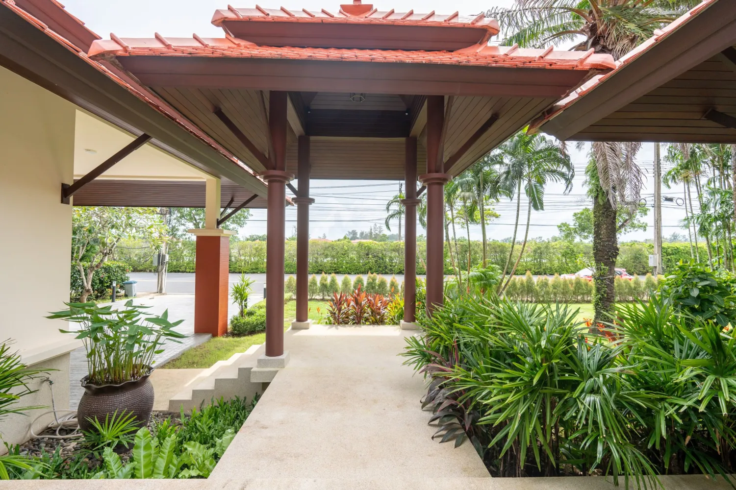 Property image - full photo 46
