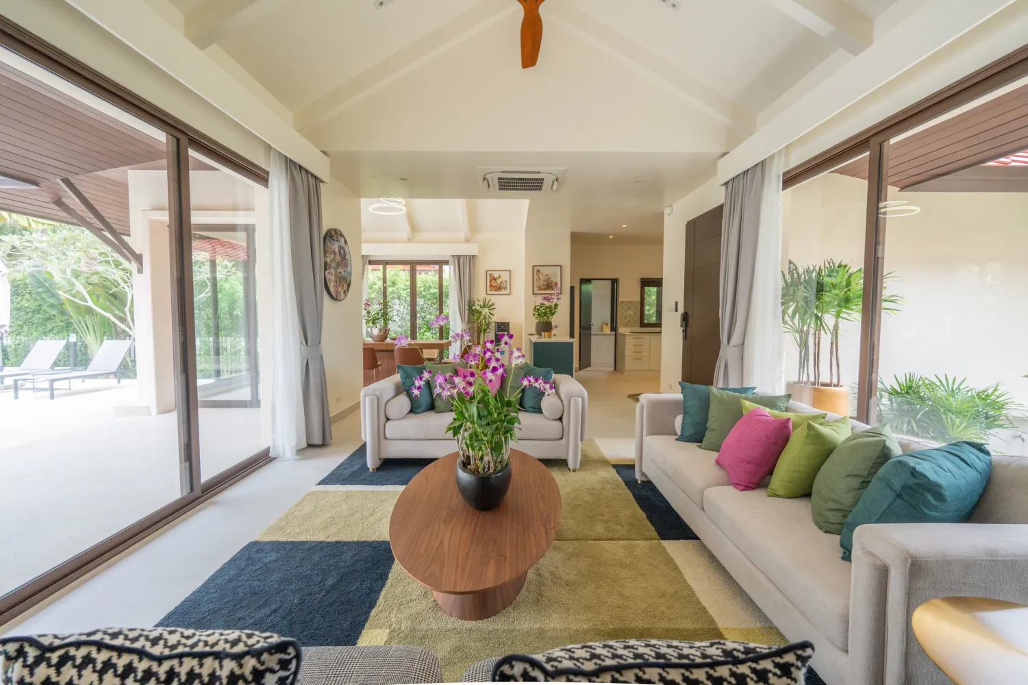 Property image - full photo 1