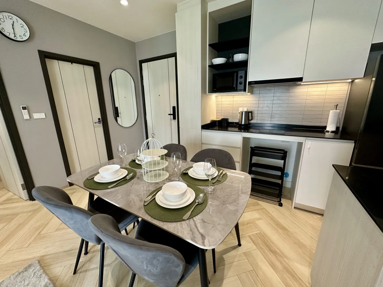 Property image - full photo 12