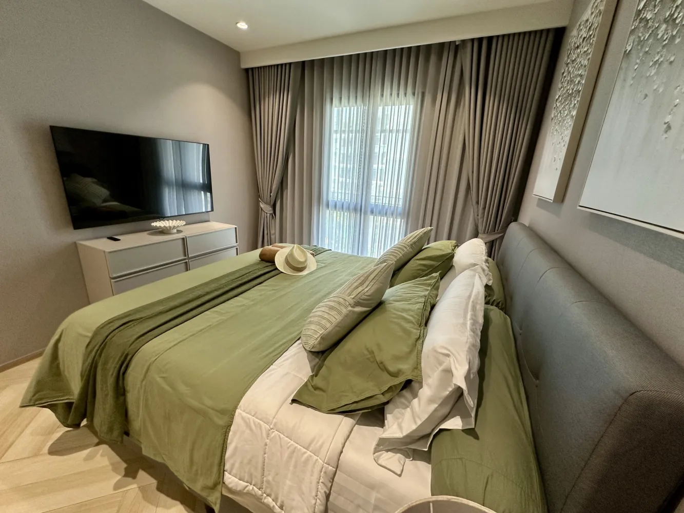 Property image - full photo 21