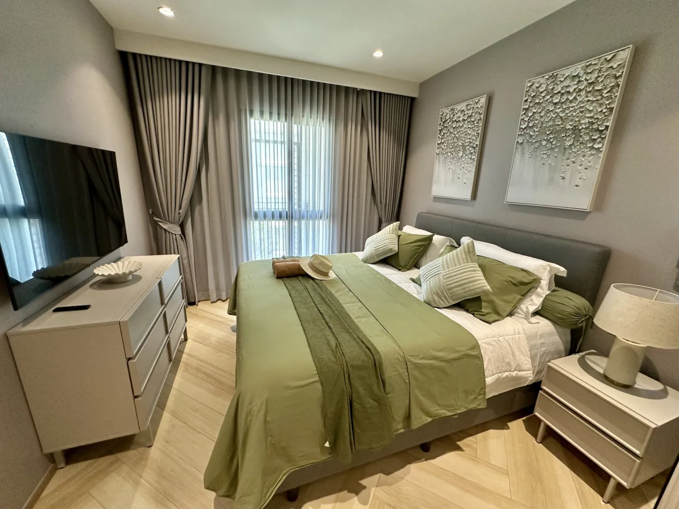 Property image - full photo 17