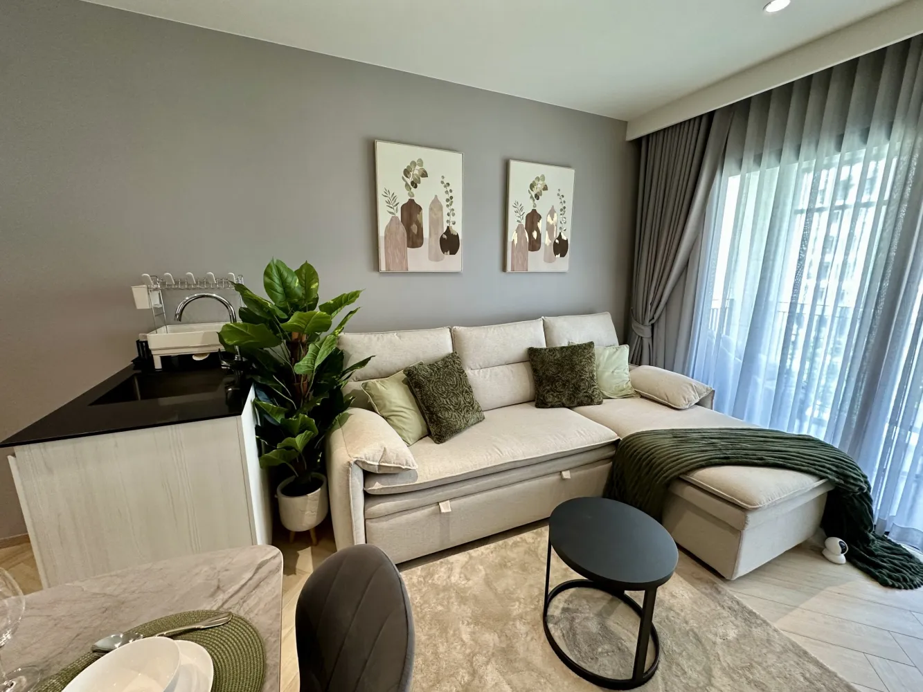 Property image - full photo 32