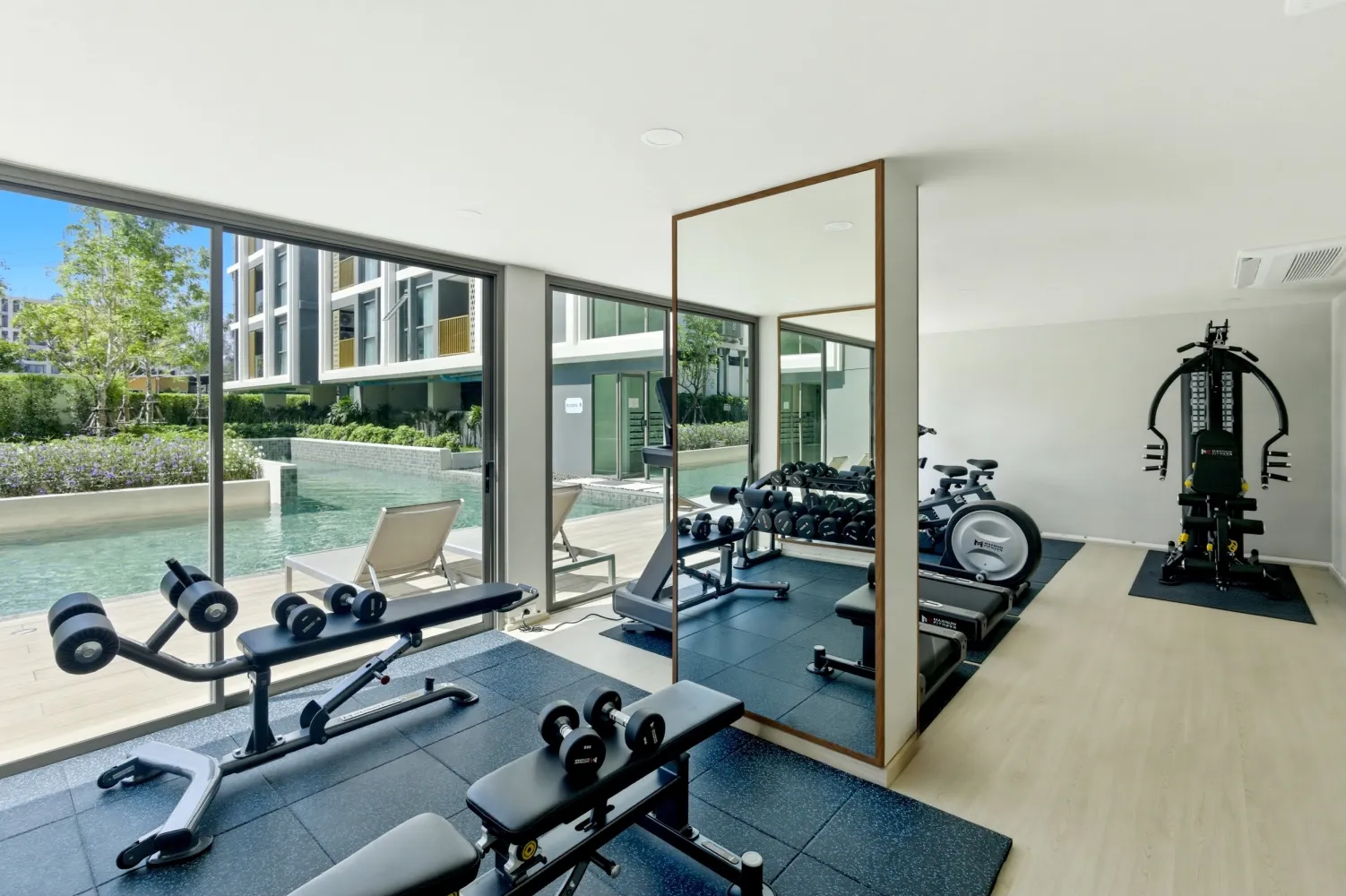 Property image - full photo 17
