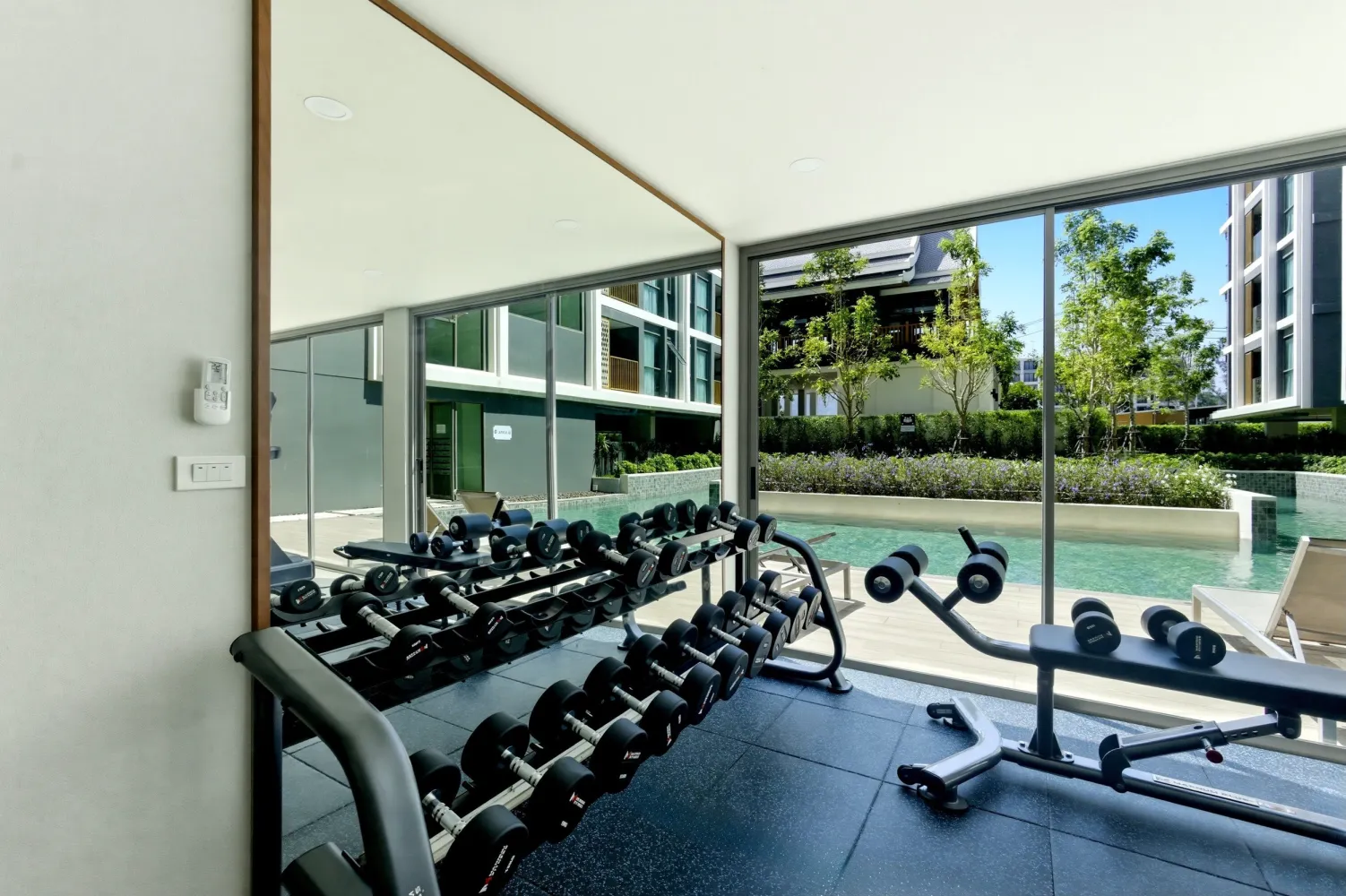 Property image - full photo 16