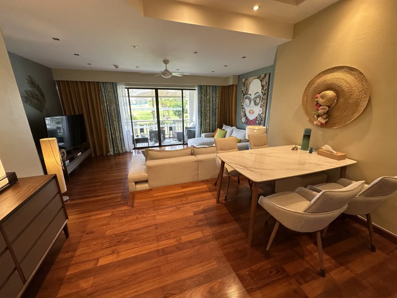 Property image - full photo 5