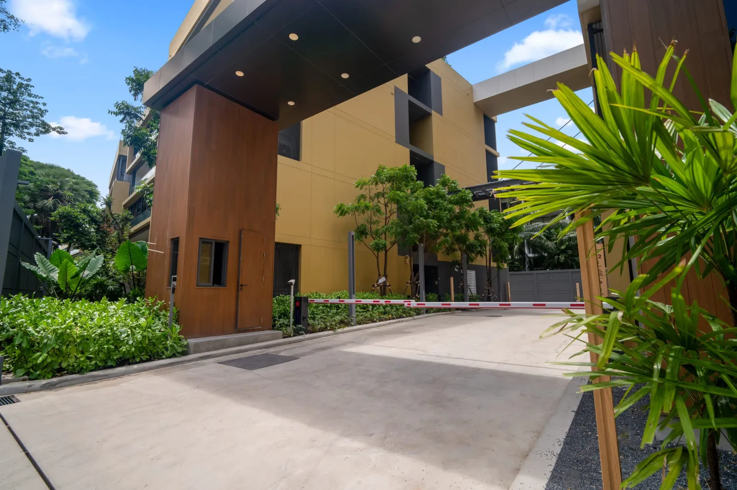 Property image - full photo 72