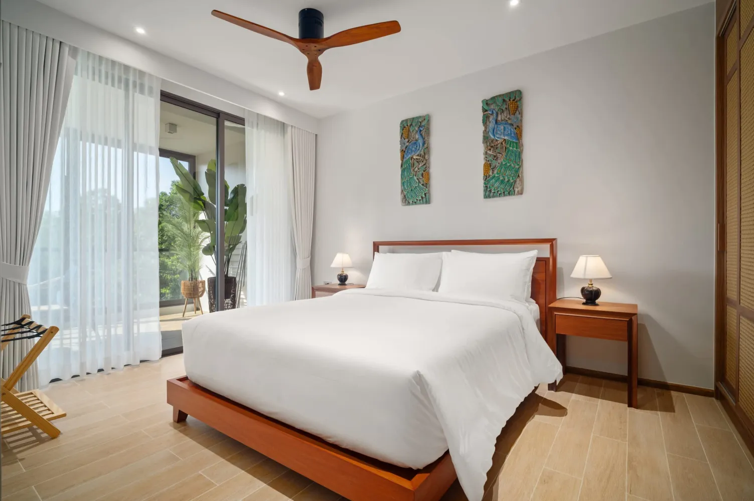 Property image - full photo 5
