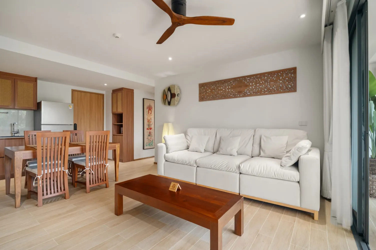 Property image - full photo 2