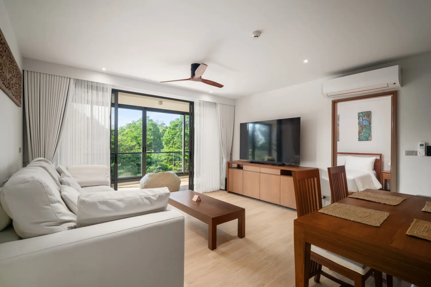 Property image - full photo 6