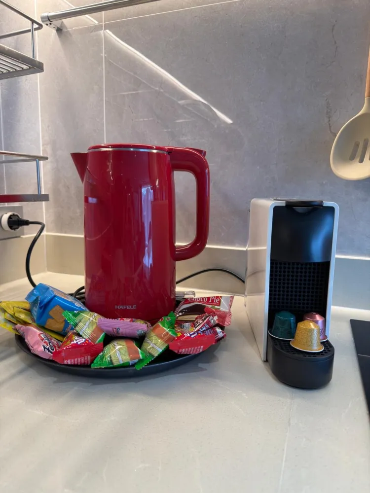 Property image - full photo 11
