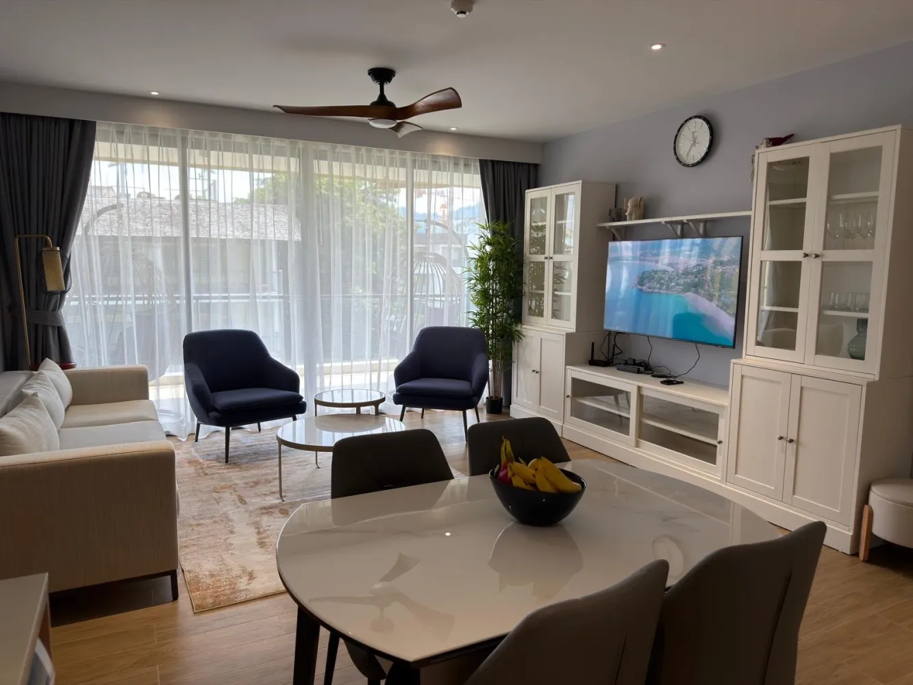 Property image - full photo 8