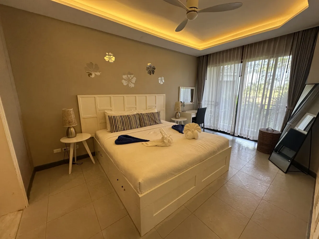 Property image - full photo 27