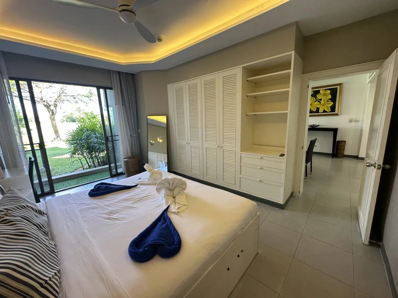 Property image - full photo 22