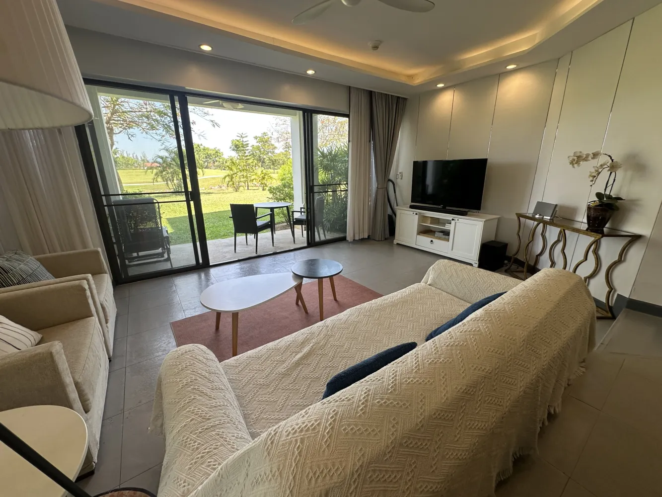 Property image - full photo 11