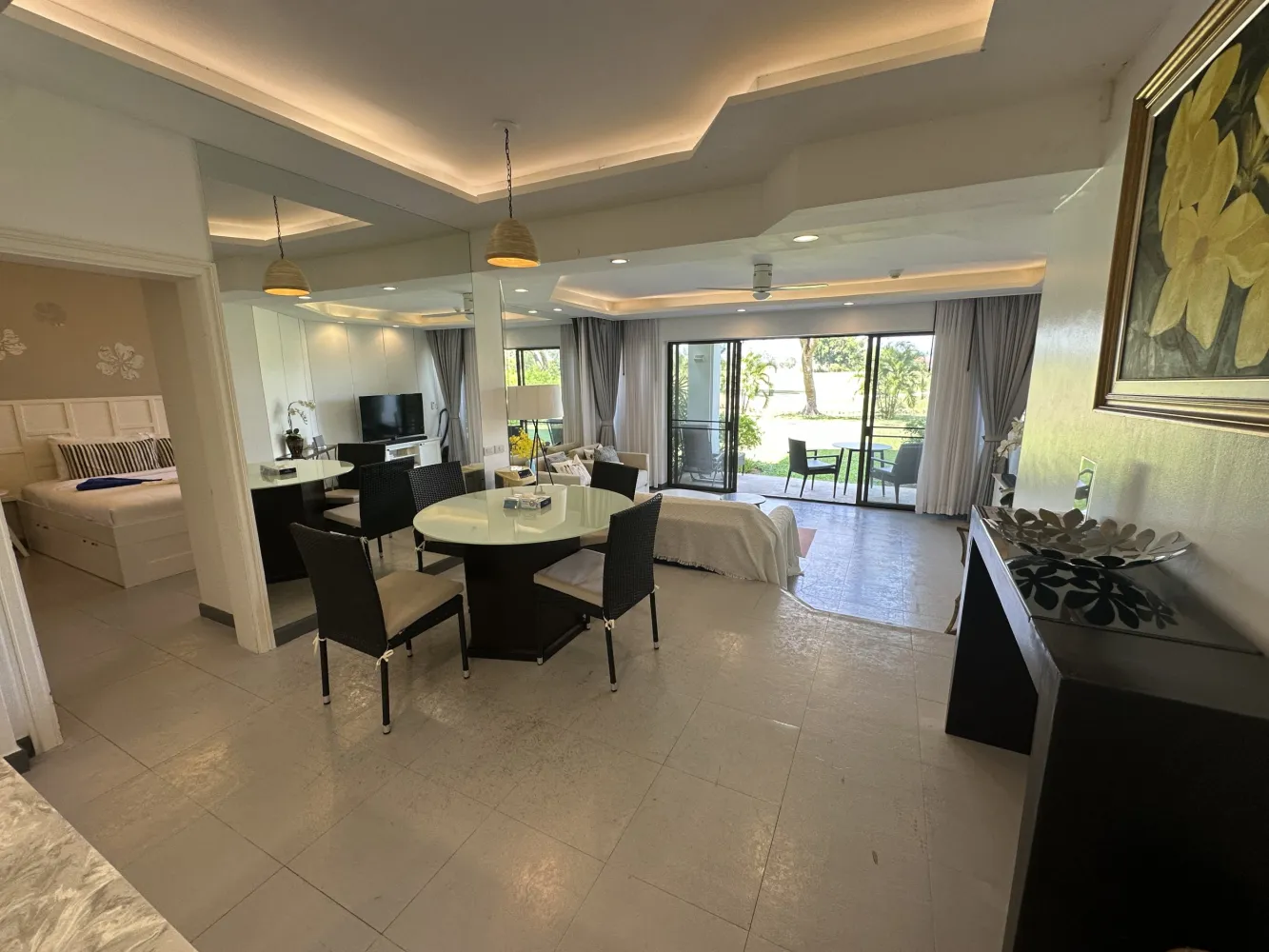 Property image - full photo 13