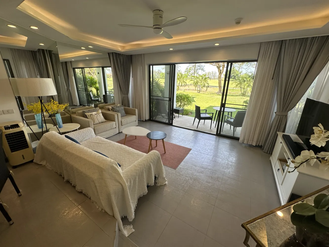 Property image - full photo 14