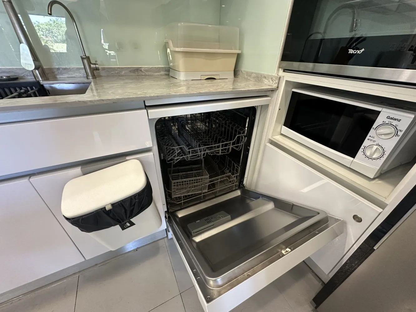 Property image - full photo 19