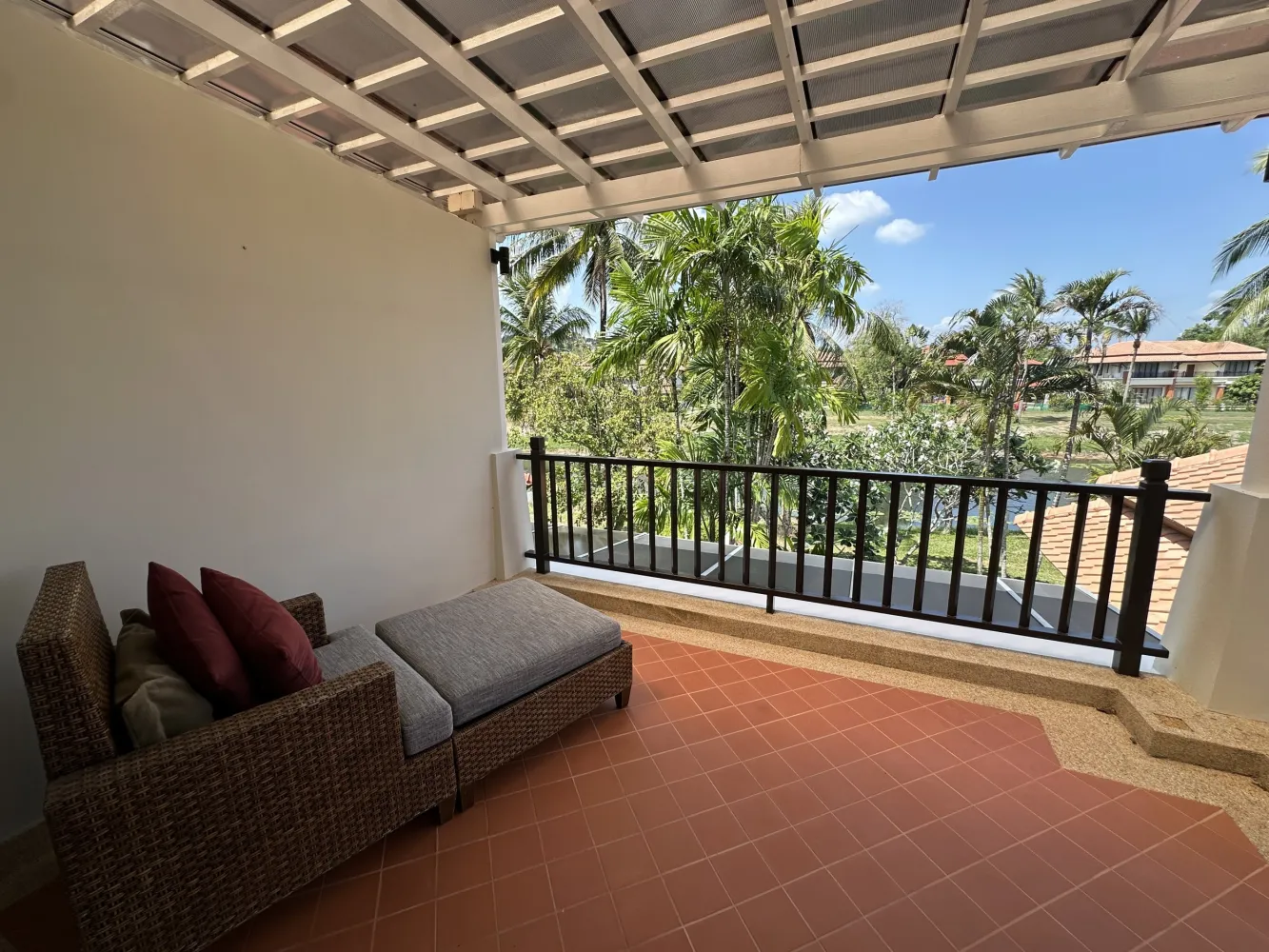 Property image - full photo 37