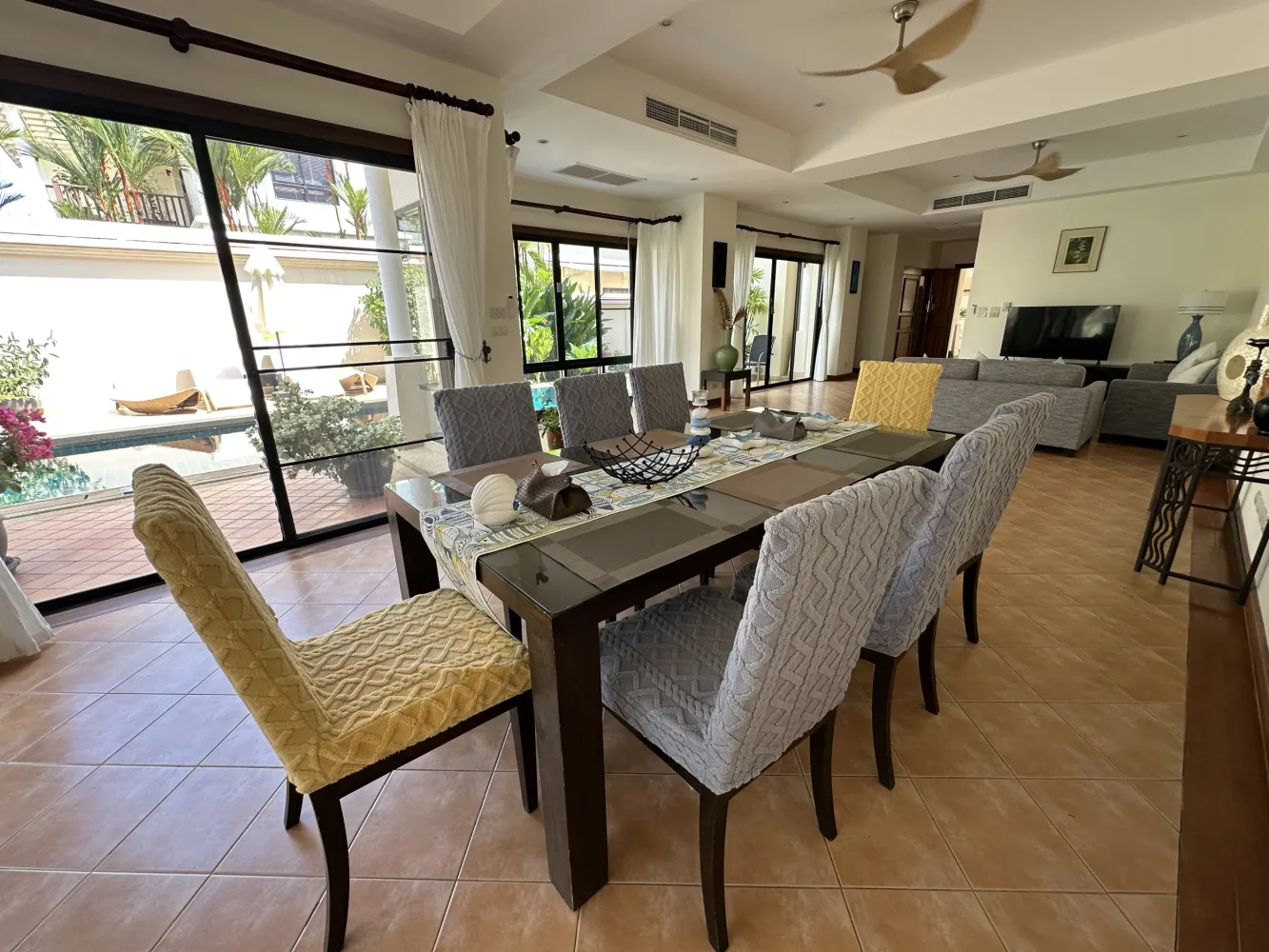 Property image - full photo 8