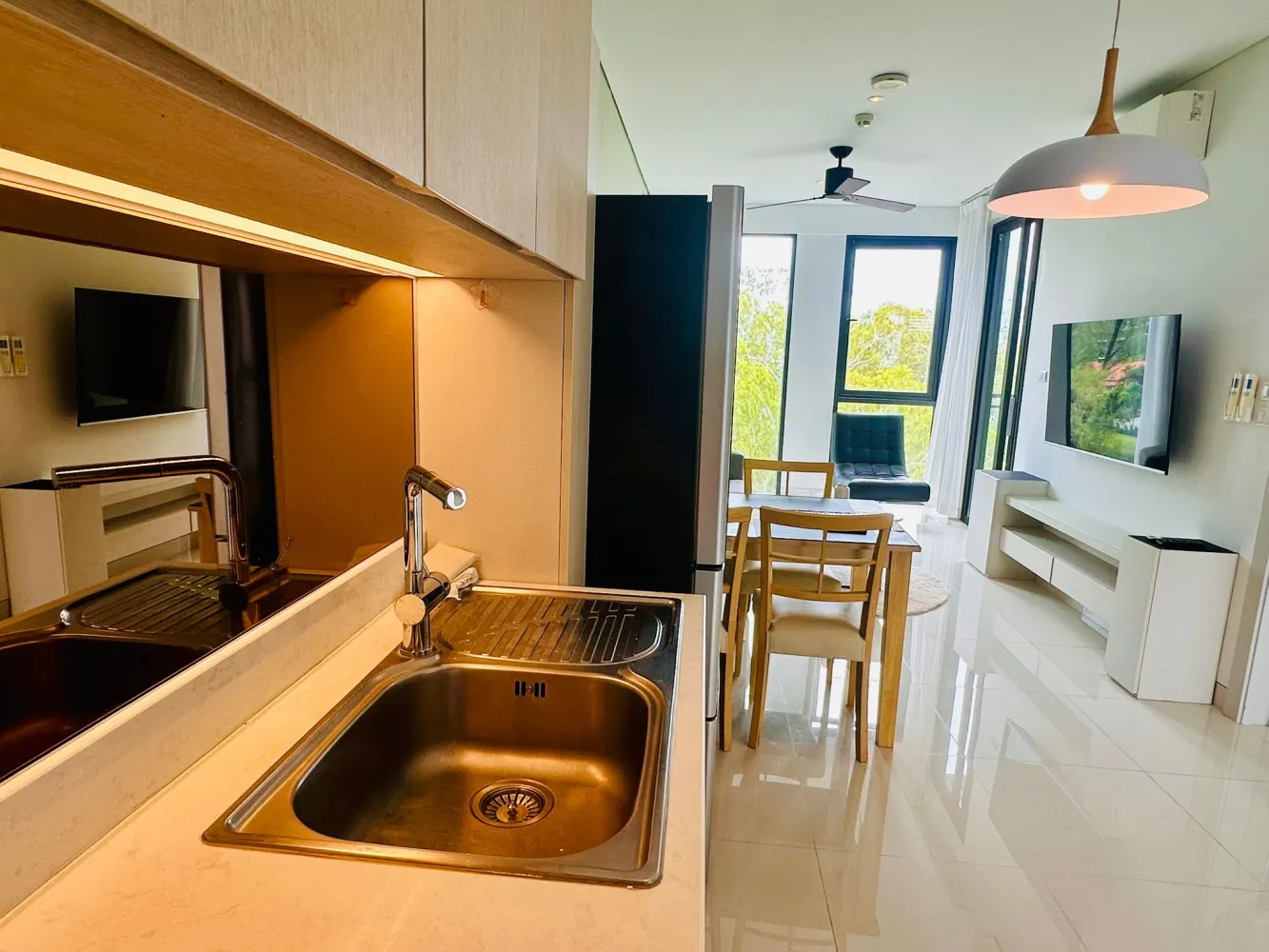 Property image - full photo 11