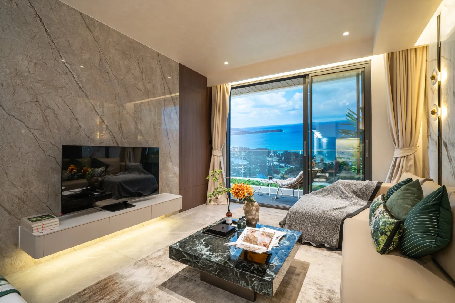 Property image - full photo 1