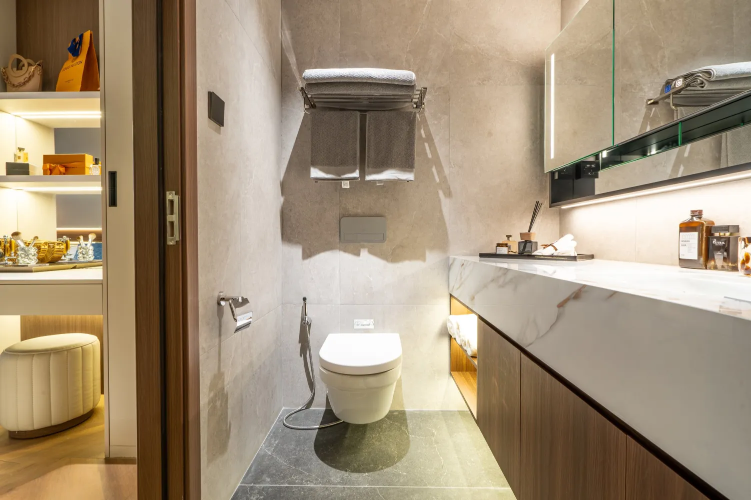 Property image - full photo 23