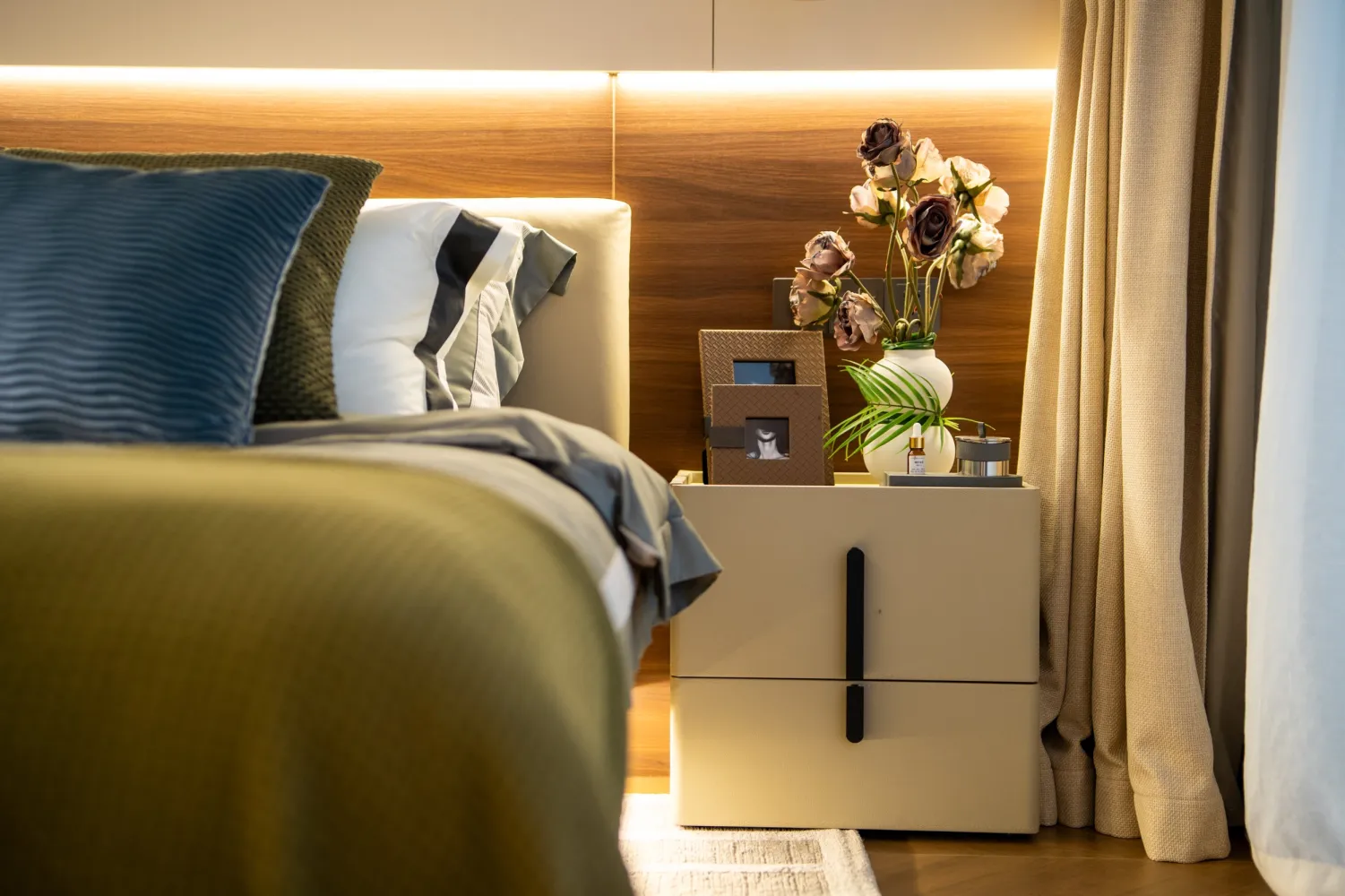 Property image - full photo 14