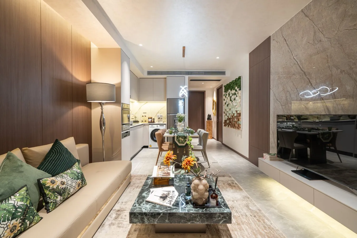 Property image - full photo 1