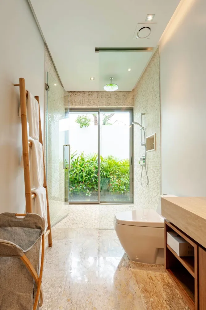 Property image - full photo 12