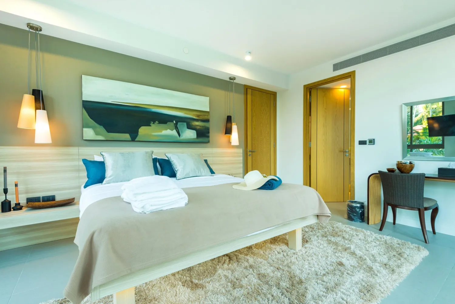 Property image - full photo 13