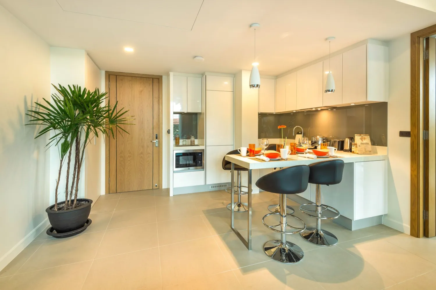 Property image - full photo 9