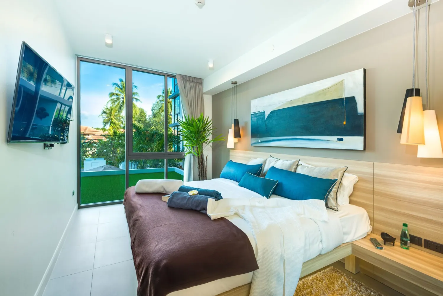 Property image - full photo 12