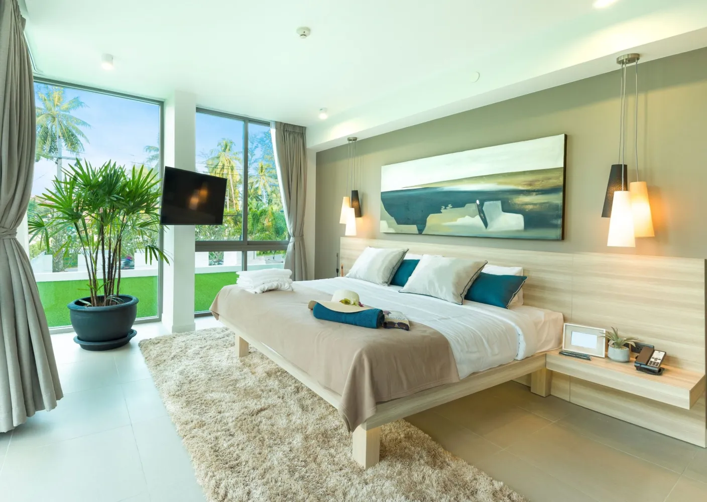 Property image - full photo 1