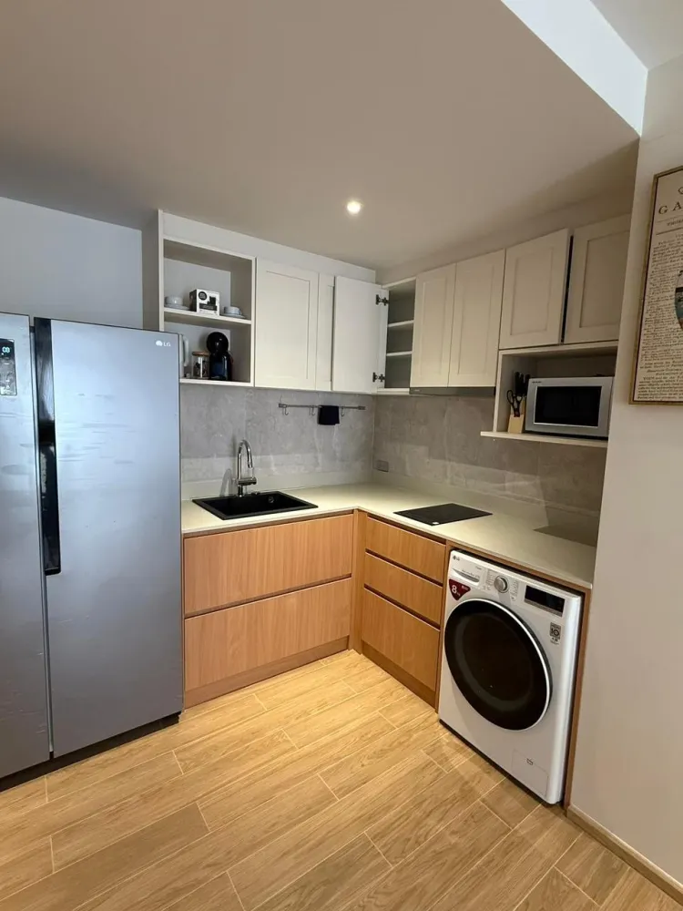 Property image - full photo 3