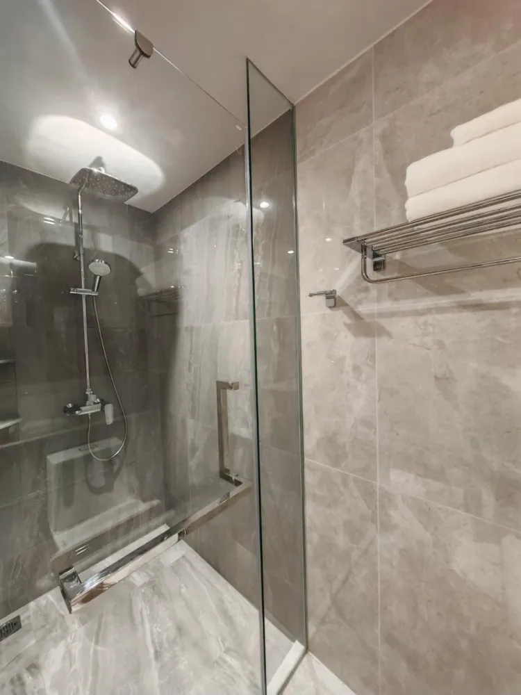 Property image - full photo 12