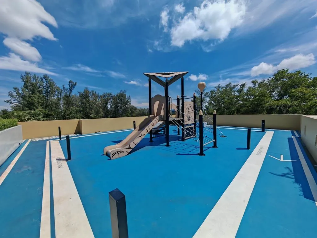 Property image - full photo 23