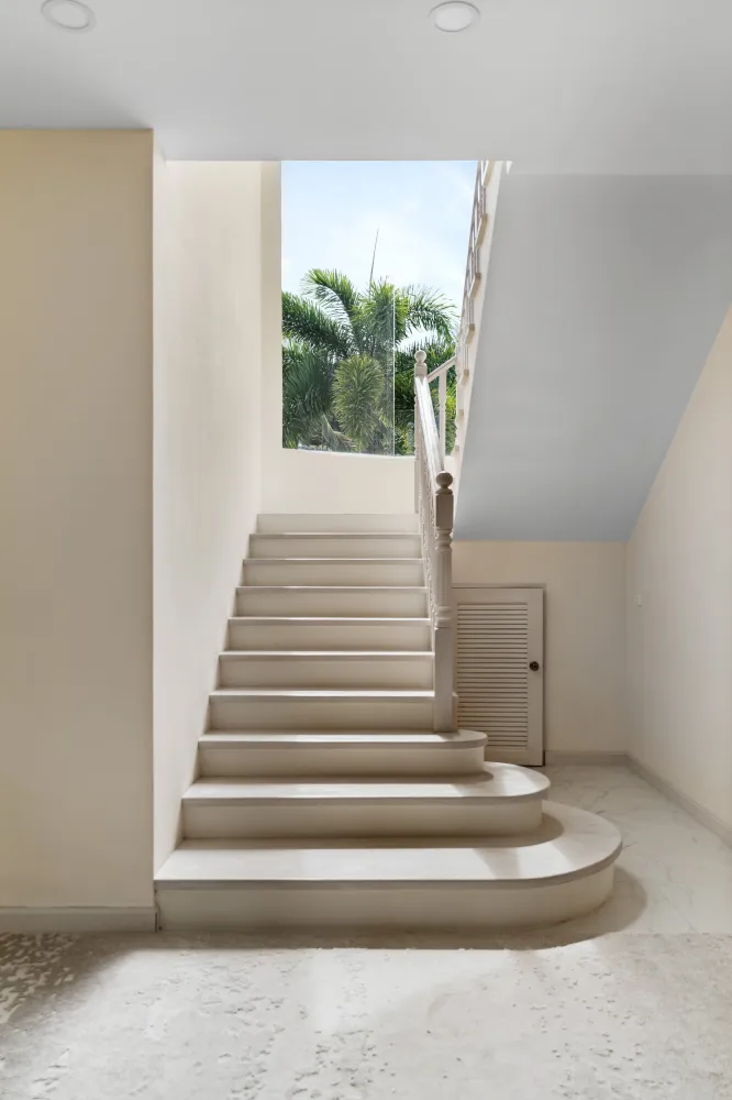 Property image - full photo 13